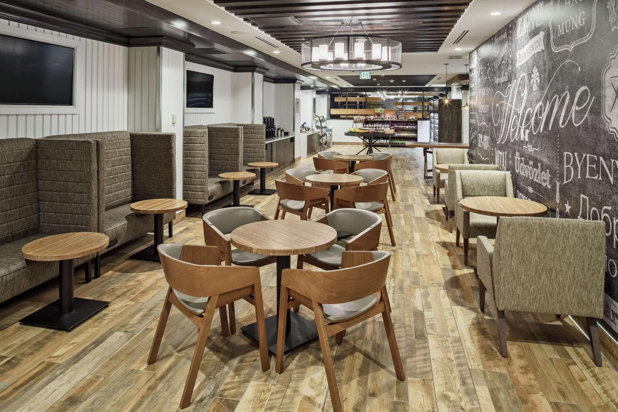 Doubletree By Hilton Hotel Денвер Экстерьер фото