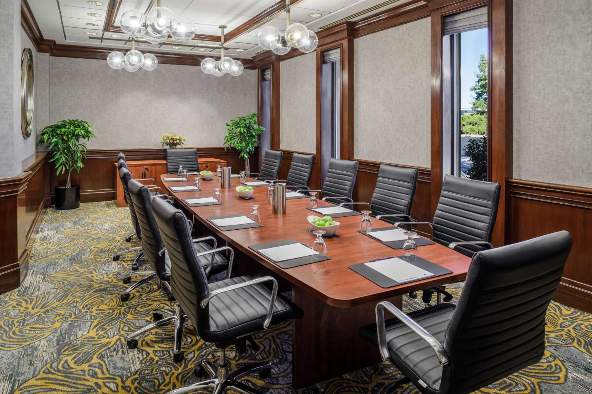 Doubletree By Hilton Hotel Денвер Экстерьер фото