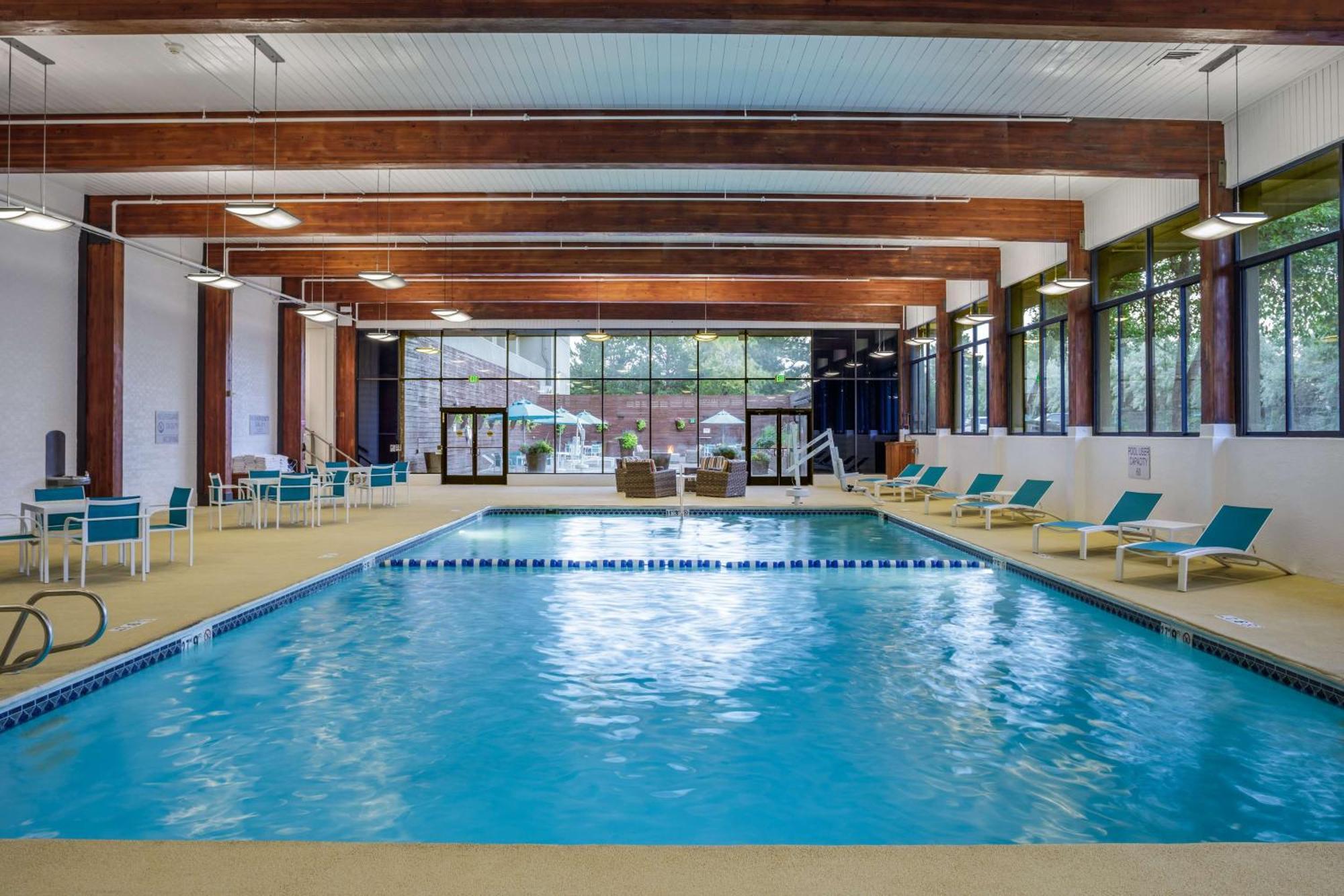 Doubletree By Hilton Hotel Денвер Экстерьер фото